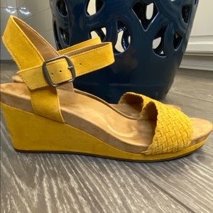 Lucky Brand Sandals